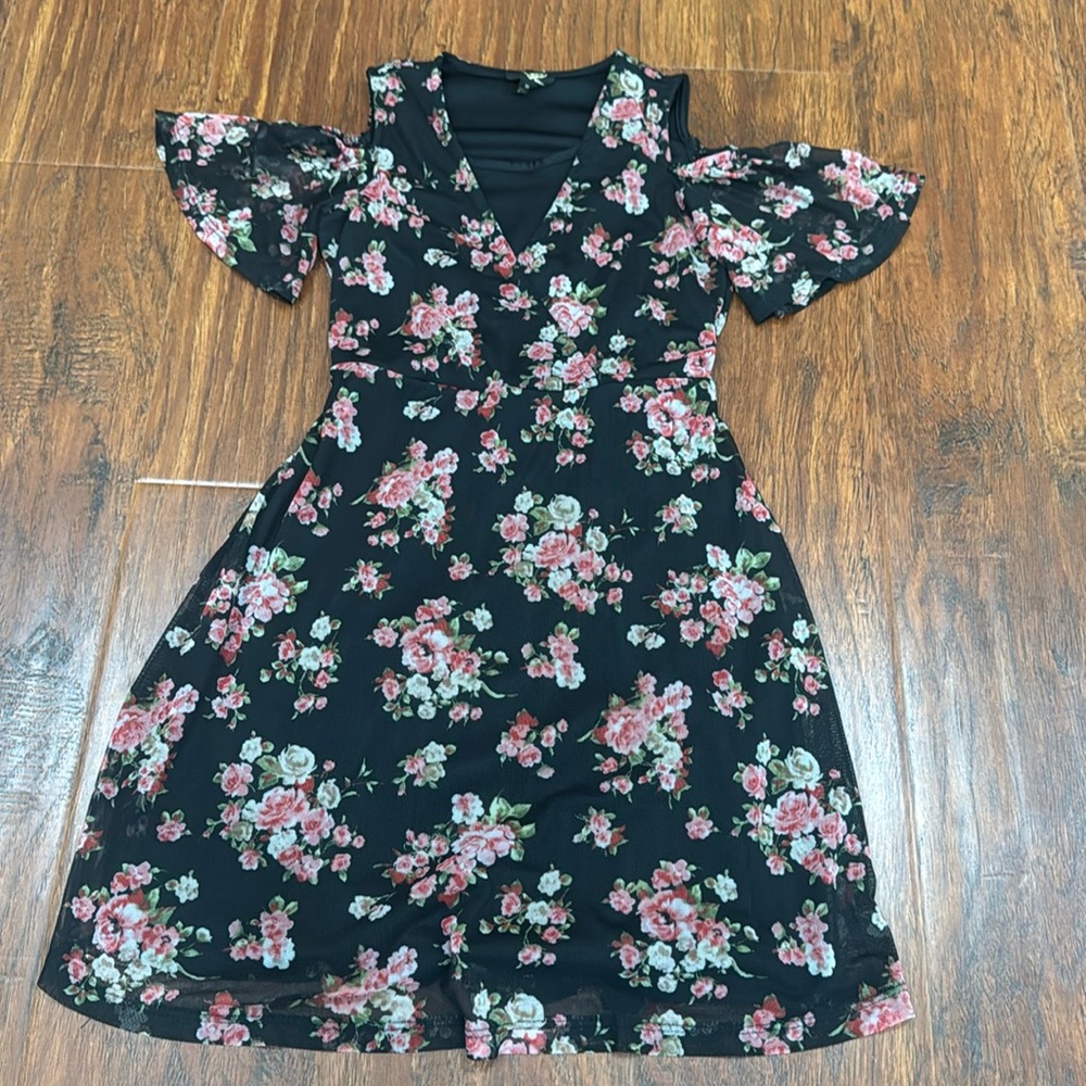 Hearts black dress with floral pattern